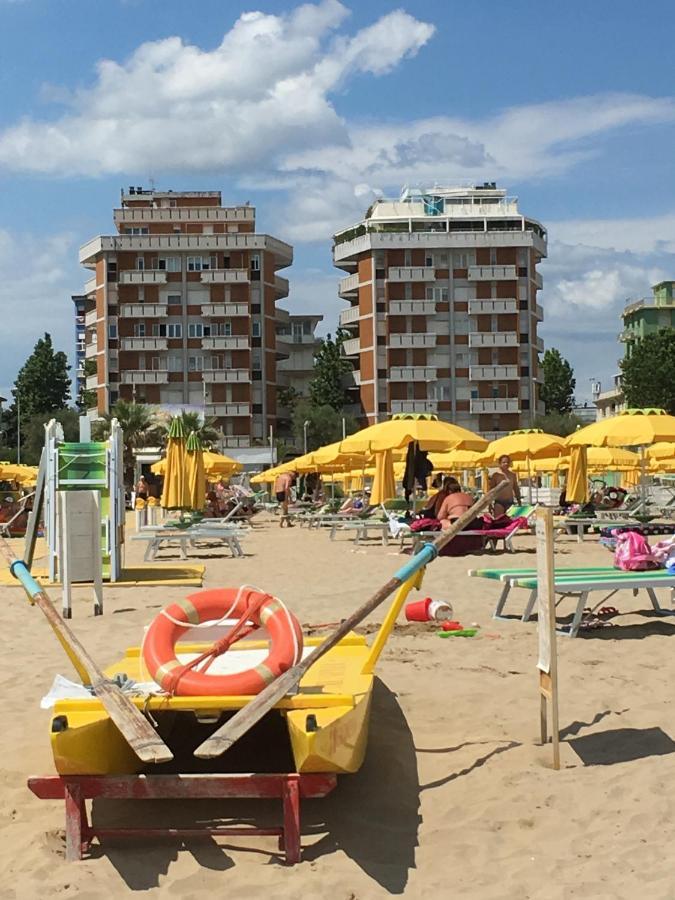 Appartamento Fronte Mare Rimini Zewnętrze zdjęcie