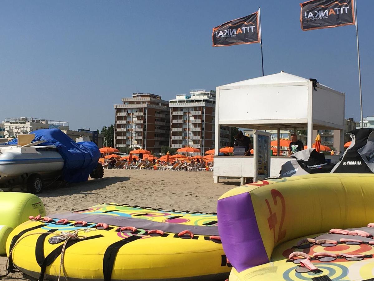 Appartamento Fronte Mare Rimini Zewnętrze zdjęcie
